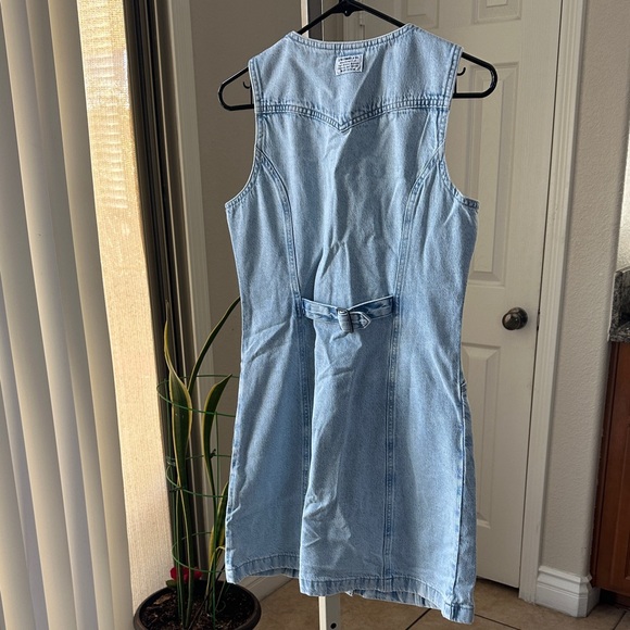 Levi's Denim Button-Front Mini Dress - Picture 3 of 3